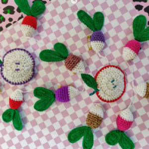 Broche “Are you radis?”